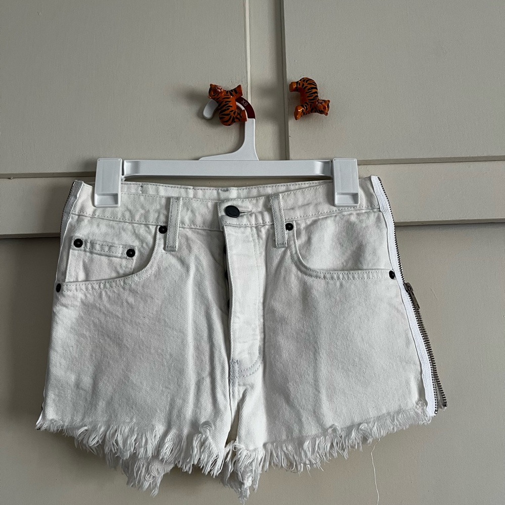 LF Carmar White High Waisted Denim Shorts with side zippers